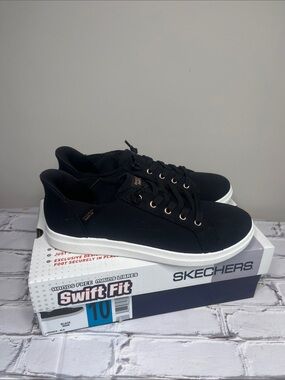 Skecher Black Low-Top Canvas Sneakers with White Sole